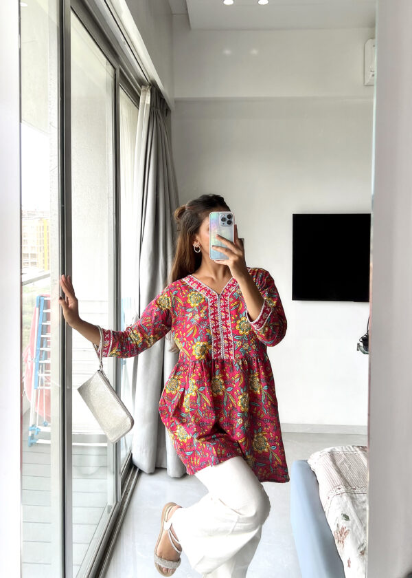 Reyon Short Kurti top - Image 3