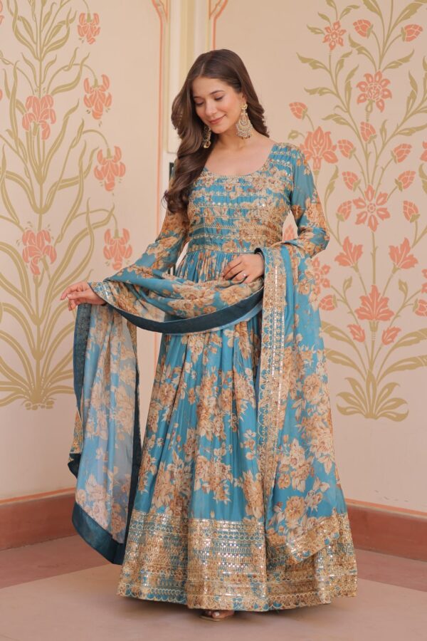 Gown silk - Image 5