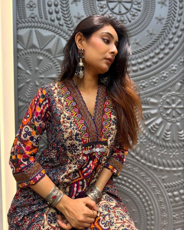 navratri special kurti plazo